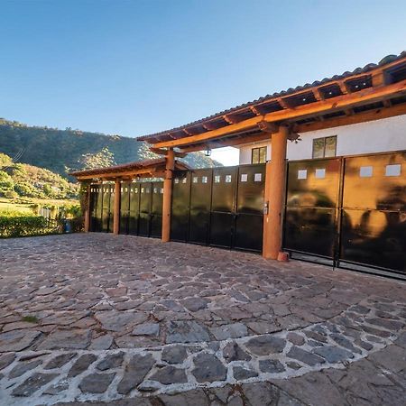 Cabanas Lago Escondido Valle de Bravo Exteriör bild